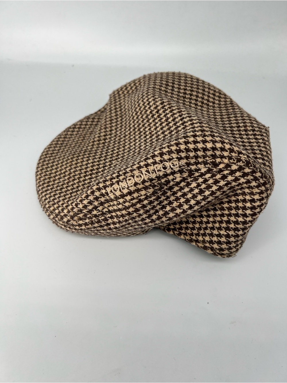London Fog Brown & Tan Houndstooth Flat Cap